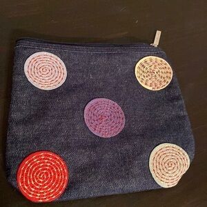 𝅺bath and bodywork’s makeup bag